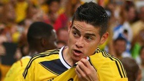 ‘멀티골’ 콜롬비아의 제임스 로드리게스, ‘새로운 피베(Pibe)’