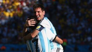 [아르헨티나-스위스]메시, 또 MOM 선정…“내가 받을 자격 있나?”