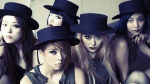에프엑스 ‘Red Light’ 결국 가사 수정,‘캐터필러’가 뭐기에?