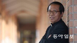 “프란치스코 교황은 사람의 마음을 여는 ‘무서운’ 전략가”