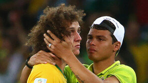 브라질 독일에 대패, 스티븐 제라드 환호 “오스카 우는 얼굴 봐"