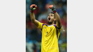 ‘고이코체아의 재림’ 로메로, 스승 판 할에게 비수를 꽂다