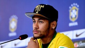 ‘비운의 스타’ 네이마르의 눈물 “내 인생 최악의 한 주”