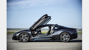 BMW i8, 다음달 美판매시작… 연비 57.2km/l에 가격은?