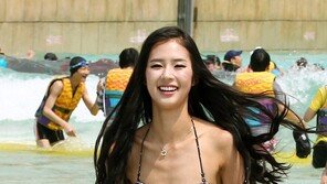 ‘가슴 성형 고민’ 박기량, 비키니 몸매 보니…“늘씬·탄탄”