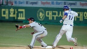 [포토] 채태인, 내야안타로 팀의 첫 타점 성공~