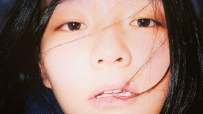 ‘마담 뺑덕’ 정우성 “이솜 외모? 굉장히 개성 넘쳤다”… 셀카 보니 ‘신비로운 매력’