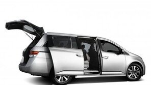 ‘車의 진화’ 이동수단에서 레저 공간으로…미니밴, SUV 인기