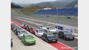 [시승기]7세대 골프 GTI/GTD “서킷에서 핫해치”