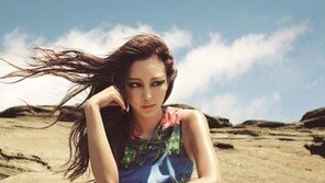 한예슬 미녀의 탄생, 수영복 화보 보니…“포즈가 ‘아찔’”