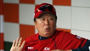 선동열 감독 재계약…팀 리빌딩 맡는다