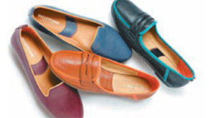 불황 모르는 ‘컴포트 슈즈’… 4050 여성이 ‘큰손’