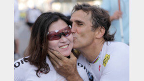 인천 장애인아시아경기 한국 여자 핸드사이클 화제의 두 선수