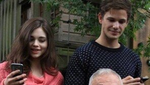 올리비아 핫세 딸 인디아 아이슬리, 미모보니 ‘현대판 줄리엣’?