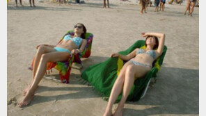 황인영-정가은, 비키니 자태 다시보니…몸매 대결 승자는?