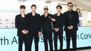 돌아온 ‘god 신드롬’ 100억짜리였다