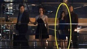 ‘어벤져스2’ 예고편 공개, 헐크-블랙 위도우-토르 사이에 수현? ‘깜짝’