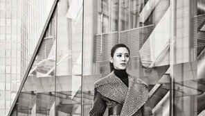 ‘어벤져스2’ 예고편 공개, 수현 최근 미모 보니…“섹시 카리스마”