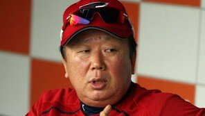 팬심 파워, 선동열 내쫓고 김성근 부르고…