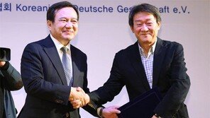 ‘지하철 1호선’ 김민기, 이미륵賞 수상