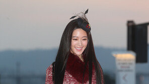 ‘세계에서 가장 아름다운 여성’ 클라라 2위…스칼렛 요한슨-제시카 알바 비켜!