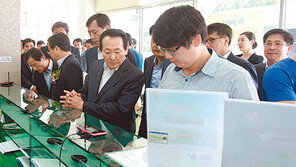 한국도로공사, 중소업체와 손잡고 2만 원대 하이패스 단말기 출시