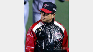 승장 LG 양상문 감독 “신정락 7회까지 완벽하게 던져 분위기 좋아졌다”