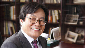 “취업 넘어 창업… 1% 대기업에 목매지 말고 CEO가 돼라”