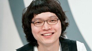 신정환, 12세 연하 예비신부와 ‘12월 결혼’…미모가 “대박이네!”