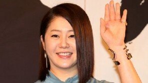 고현정 ‘에띠케이’, 홈쇼핑 첫 방송에서 35억 매출?