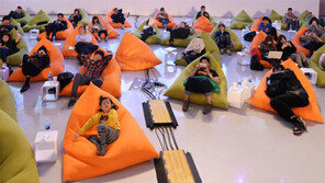 단통법 풍선효과? 아이폰6 출시장 북새통