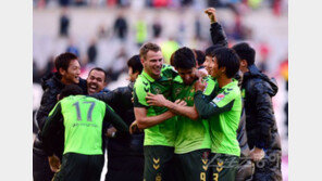 전북 매직넘버1…승리 위해 닥공 버렸다