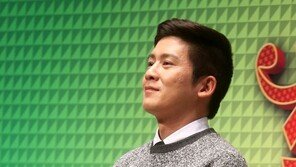 [연예 뉴스 스테이션] 홍경민, 해금연주자 김유나 씨와 웨딩마치