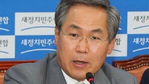 우윤근 새정치聯 원내대표 “의원 231명이 개헌 찬성… 개헌특위라도 年內 구성해야”