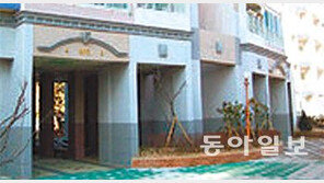 [수도권]방치된 아파트 필로티, 주민 공동시설 재활용