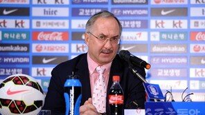 [사커토픽] 박주영·정성룡에게 기회 준 슈틸리케