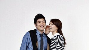 男女 엘리베이터 애정행각 ‘눈살’…공공장소 스킨십 수위는?