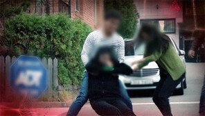 혼자 산에 온 여성에 접근하는 화려한 언변의 男, 알고보니…