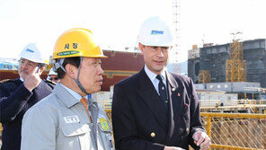 英 에드워드 왕자, 옥포조선소 90분간 둘러봐