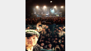 곽정은, 장기하 콘서트 인증샷 “아 스트레스 풀려”…남다른 친분?