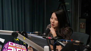 “장기하 침대에서 궁금해” 폭탄 발언 곽정은, 과거에도 “쉬운 남자 같다”