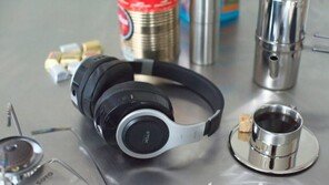 TDK LoR, 스마트폰에 특화된 블루투스 헤드폰 ‘WR-780’ 출시