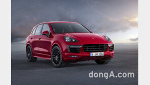 신형 포르쉐 ‘카이엔 GTS’ LA오토쇼 공개…동급 최고 퍼포먼스