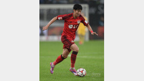 손흥민, 박지성 넘었다