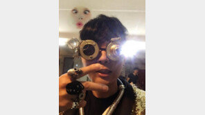 이승환, ‘찌라시’ 열애설 부인 “그러지 말고 소개팅 좀 시켜줘요”