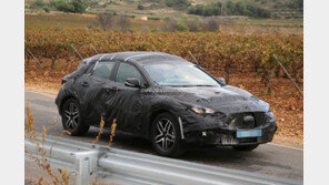 인피니티 QX30, 주행 중 최초 포착