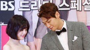 이유비, 살짝 드러난 가슴골…김영광 ‘시선 고정’