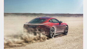 사륜구동 재규어 F타입, 역동성 업그레이드?