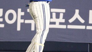 [포토] 박한이, 짜릿한 역전 투런포… ‘영웅의 미소’