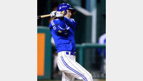 ‘부상투혼’ 박해민, 승리 만든 발과 다이빙캐치